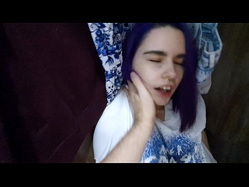 ❤️ Fann systur mína í skápnum og hjálpaði henni að koma ❤ Gæðaklám á is.ergoupa.top ❌️❤